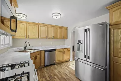 366 W Prospect Street, Lake Mills, WI 53551 - Photo 8