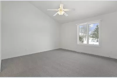 9106 Waterside Street, Middleton, WI 53562 - Photo 16
