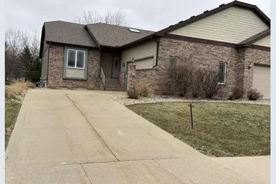 9106 Waterside Street, Middleton, WI 53562 - Photo 2