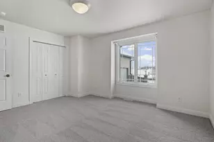 9106 Waterside St, Middleton, WI 53562 - Photo 24