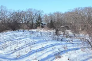 E2392 S Dutch Hollow Rd, La Valle, WI 53941 - Photo 6