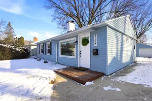 129 Walter St, Madison, WI 53714 - Photo 2