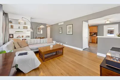 1606 Ellen Avenue, Madison, WI 53716 - Photo 6