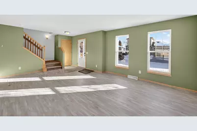 3826 Drumlin Lane, Madison, WI 53719 - Photo 6