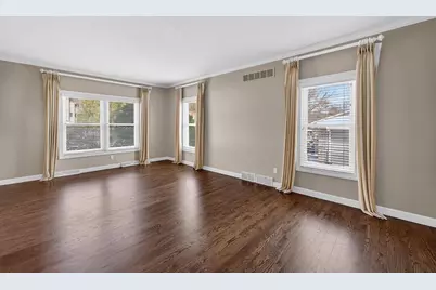 2892 Forest Down, Fitchburg, WI 53711 - Photo 14