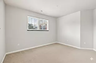 5192 Sassafras Dr, Fitchburg, WI 53711 - Photo 18