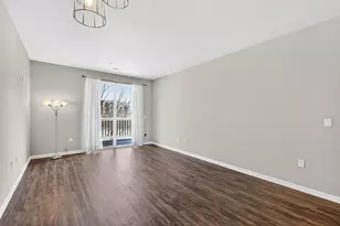 5192 Sassafras Dr, Fitchburg, WI 53711 - Photo 6