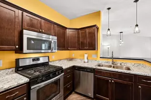 5192 Sassafras Dr, Fitchburg, WI 53711 - Photo 14