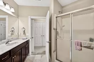 5192 Sassafras Dr, Fitchburg, WI 53711 - Photo 4