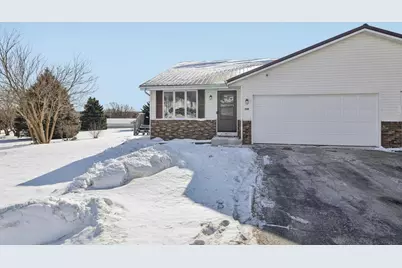 839 Kimseth Circle, Deerfield, WI 53531 - Photo 36