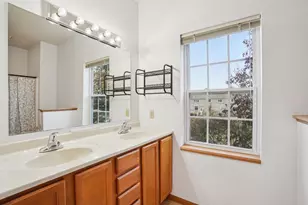 4025 Maple Grove Dr, Madison, WI 53719 - Photo 18