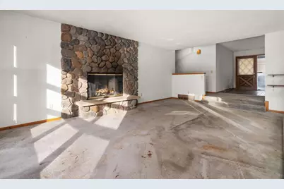 4421 Vale Circle, Madison, WI 53711 - Photo 6