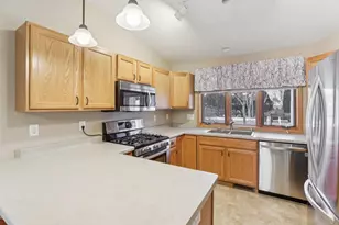 5879 Holscher Rd, Mcfarland, WI 53558 - Photo 12