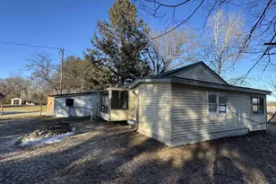 W5774 N Island Dr, Endeavor, WI 53930 - Photo 6