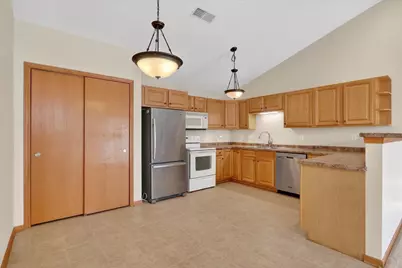 1010 Parkview Drive #5, Milton, WI 53563 - Photo 16