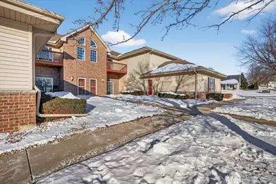 1010 Parkview Drive #5, Milton, WI 53563 - Photo 6