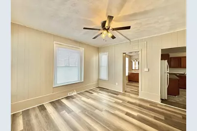 860 Elm Street, Beloit, WI 53511 - Photo 10