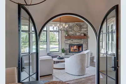 1105 Guinness Street, Waunakee, WI 53597 - Photo 4