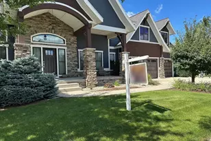 1105 Guinness St, Waunakee, WI 53597 - Photo 2