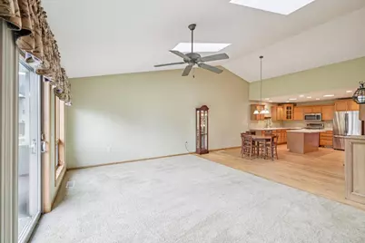 213 Fairview Circle #50, Waunakee, WI 53597 - Photo 10