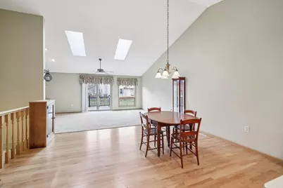 213 Fairview Circle #50, Waunakee, WI 53597 - Photo 14