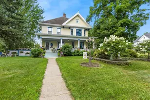 234 Tremont St, Mauston, WI 53948 - Photo 2