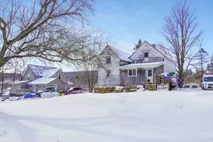 302 N Garden St, Ontario, WI 54651 - Photo 2