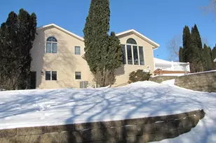 2338 E Pine Tree Ct, Milton, WI 53563 - Photo 8