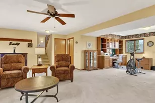 2338 E Pine Tree Ct, Milton, WI 53563 - Photo 38