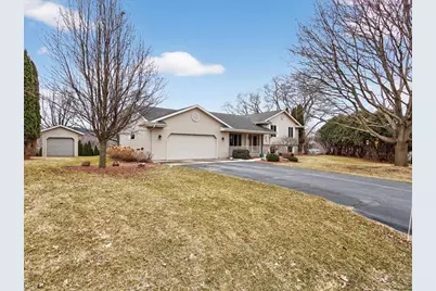 2338 E Pine Tree Court, Milton, WI 53563 - Photo 4