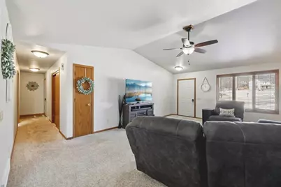 839 Kimseth Circle, Deerfield, WI 53531 - Photo 2