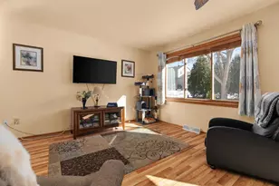 185 N Lexington Pkwy, DeForest, WI 53532 - Photo 10