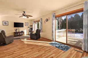 185 N Lexington Pkwy, DeForest, WI 53532 - Photo 8