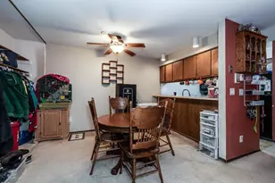 1009 N Sunnyvale Ln, Madison, WI 53713 - Photo 8