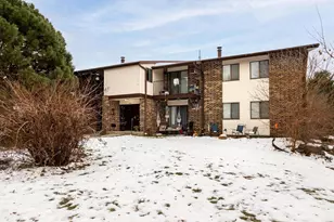 1009 N Sunnyvale Ln, Madison, WI 53713 - Photo 2
