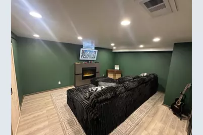 718 Grove Street, Beaver Dam, WI 53916 - Photo 34