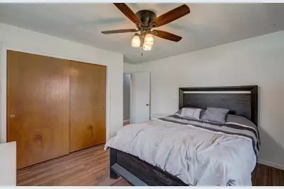 90 E Countryside Drive, Janesville, WI 53536 - Photo 22