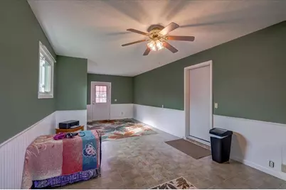 90 E Countryside Drive, Janesville, WI 53536 - Photo 38