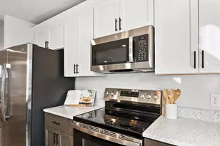 365 Lilac Ln, Stoughton, WI 53589 - Photo 12