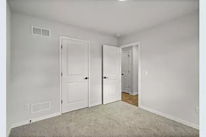 400 Orchid Avenue, Stoughton, WI 53589 - Photo 30