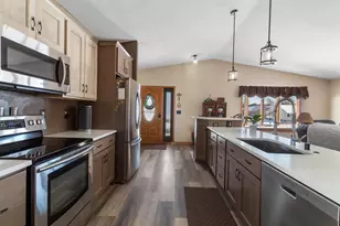 1127 Arthur Dr, Milton, WI 53563 - Photo 6