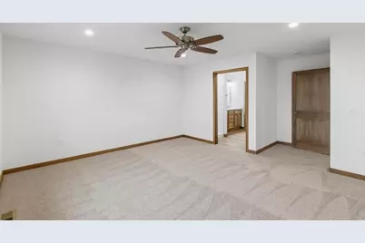 624 Roosevelt Street, Baraboo, WI 53913 - Photo 10