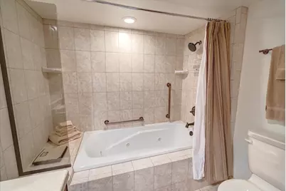 1816 Eastwood Avenue, Janesville, WI 52545 - Photo 54