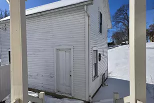 605 W Madison St, Lake Mills, WI 53551 - Photo 48