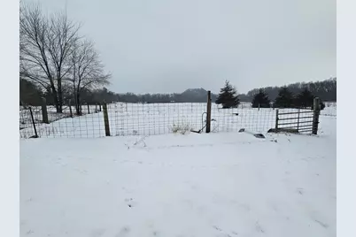 W6173 Meredith Road, New Lisbon, WI 53950 - Photo 6