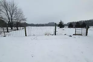 W6173 Meredith Rd, New Lisbon, WI 53950 - Photo 6