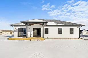 752 Erik St, Spring Green, WI 53588 - Photo 32