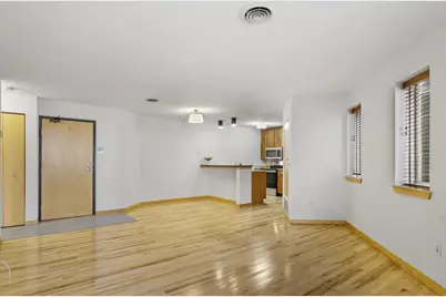 311 N Hancock Street #231, Madison, WI 53703 - Photo 8