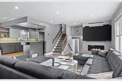 132 W Macarthur Street, Sun Prairie, WI 53590 - Photo 8