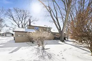 132 W MacArthur St, Sun Prairie, WI 53590 - Photo 12